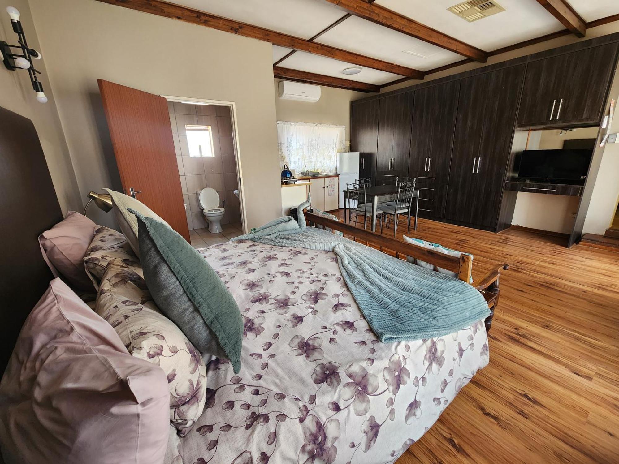 Midway Overnight Rooms Kimberley Habitación foto